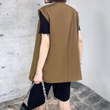 QDBAR Slanted Button Sleeveless Vest