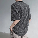 QDBAR Two-Tone Textured T-Shirt